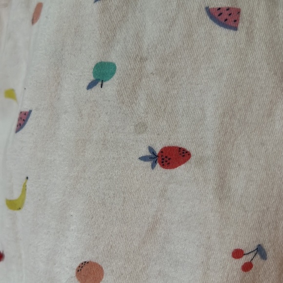 Gap 3T pink fruit print top - Picture 2 of 3